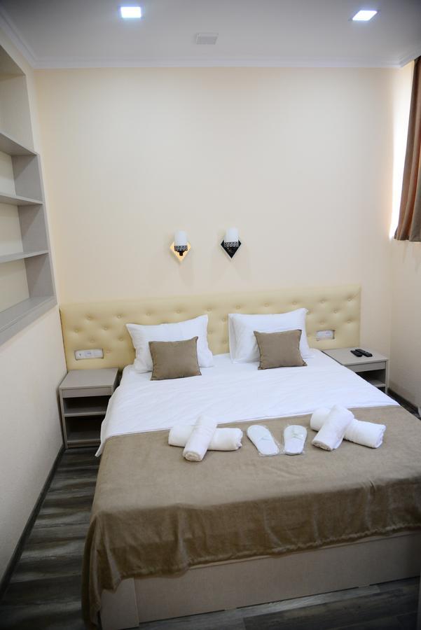 Hotel New Avlabari Tbilisi Exteriör bild