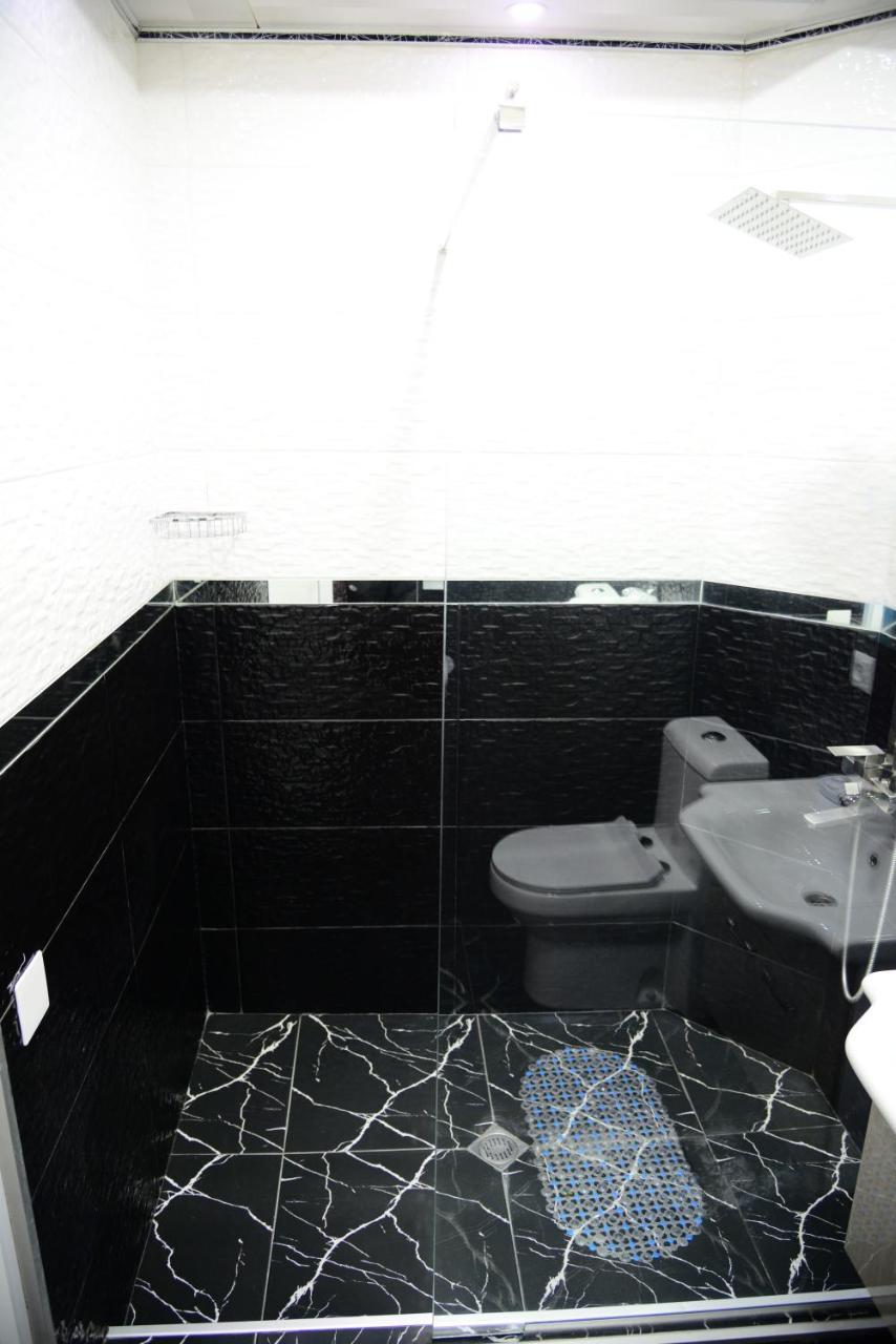 Hotel New Avlabari Tbilisi Exteriör bild
